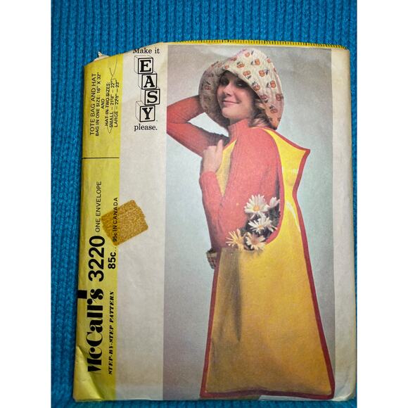McCalls pattern 3220 totes bag bucket bag 1970s - Picture 1 of 7